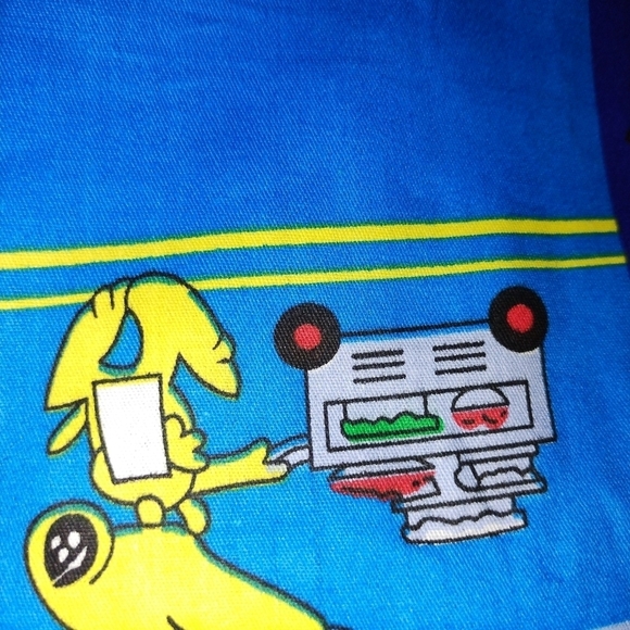 Bedding fabric for kids 9 yards X 60" Colorful Snoopy and friends - Picture 4 of 4